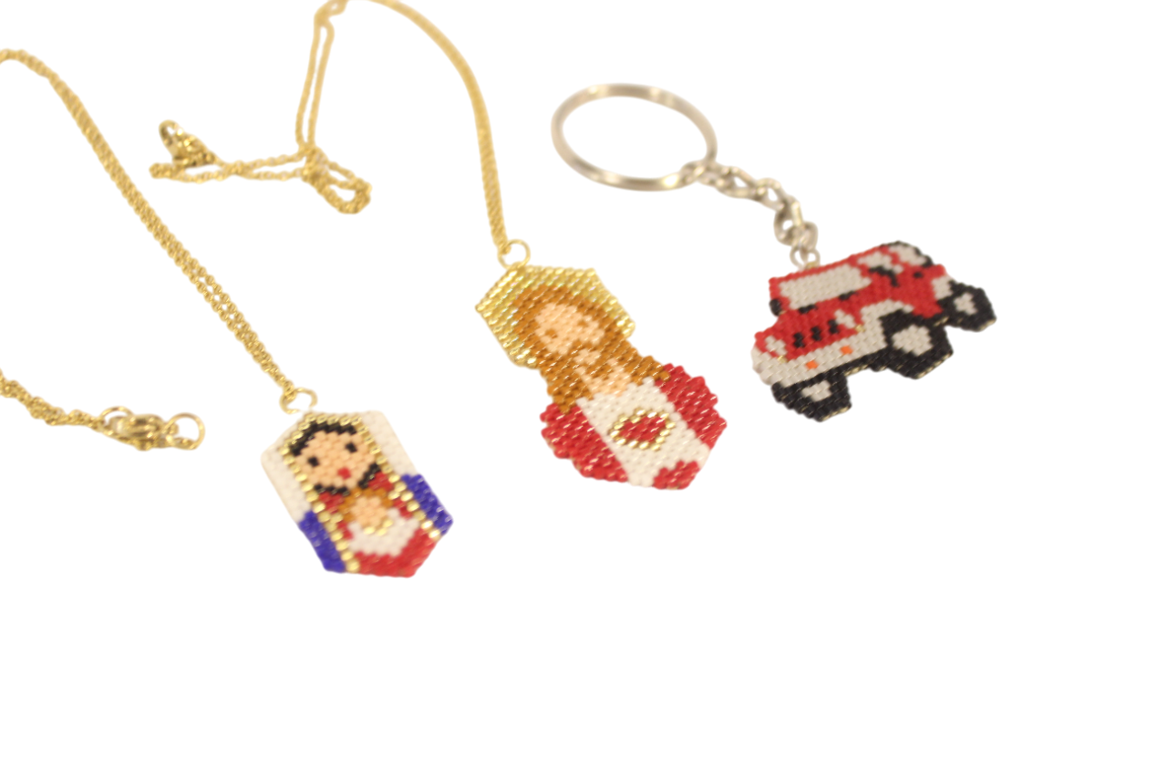 Bisutería artesanal collares pulseras rosarios aretes en miyuki scrunchie moños diademas